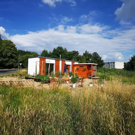 Tiny Hotel Wennigsen Апартаменты Веннигзен